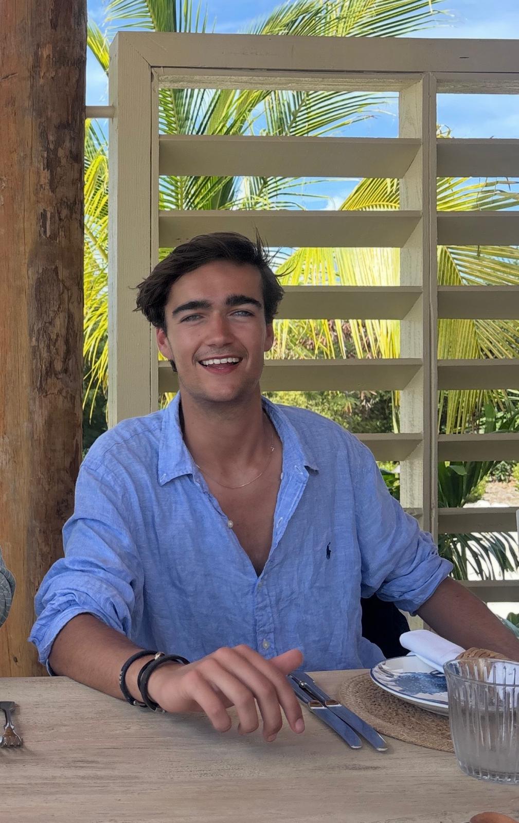 f977917b c79f 4400 83ef 485fb72e8913